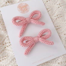 Load image into Gallery viewer, KNITTED BOW HAIR CLIP
